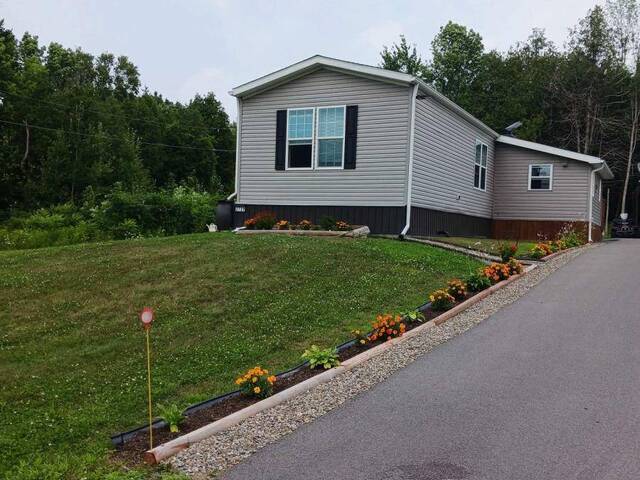 2729 CROWS NEST ROAD E North Glengarry Ontario, K0C 1T0 - 2 Bedrooms Home For Sale