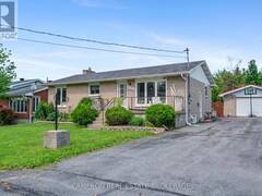 3271 BRUCE STREET Cornwall Ontario, K6K 1M4