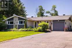 81 FRONT ROAD | L'Orignal Ontario | Slide Image Three