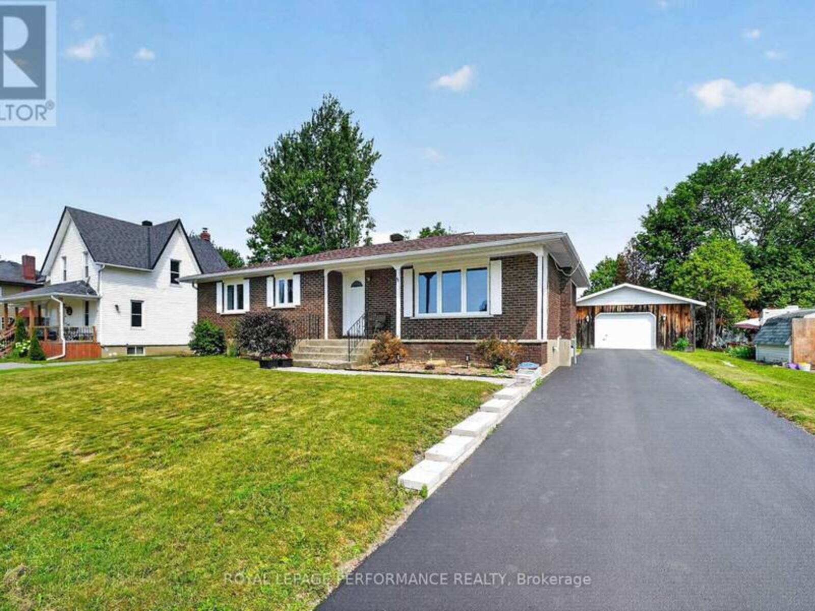 48 PINE STREET, South Stormont, Ontario K0C 1M0