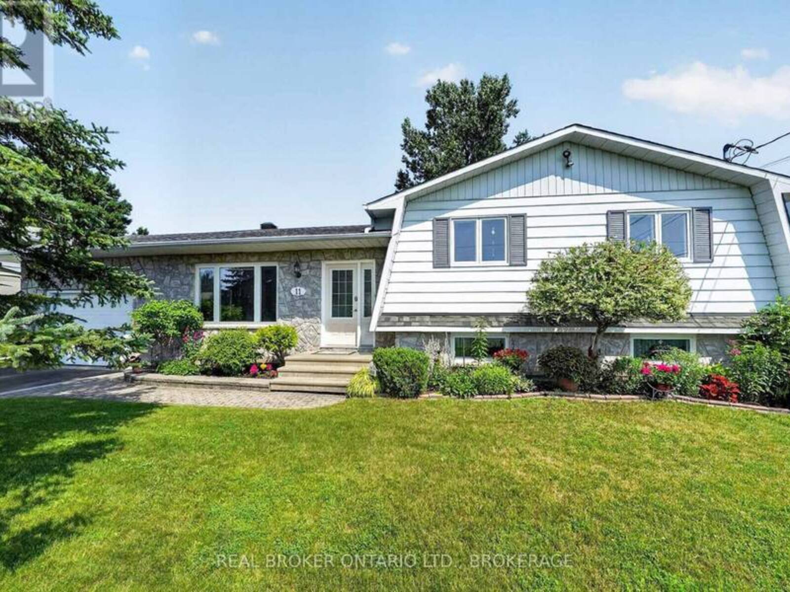 11 ALBERT STREET, Casselman, Ontario K0A 1M0