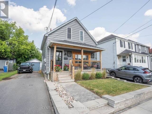 813 YORK STREET Cornwall Ontario, K6J 4A7 - 2 Bedrooms Home For Sale