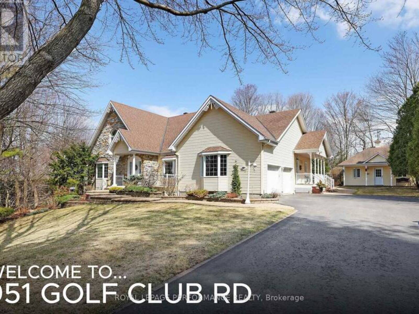 951 GOLF CLUB ROAD, Hawkesbury, Ontario K6A 2R2