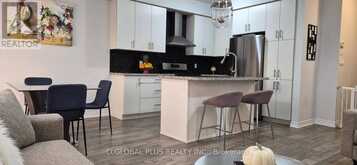 30 MOCKINGBIRD LANE | Hamilton Ontario | Slide Image Ten