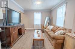 2 WHITEHEAD AVENUE | Cornwall Ontario | Slide Image Ten