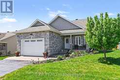 28 JIM BROWNELL BOULEVARD | Long Sault Ontario | Slide Image Two