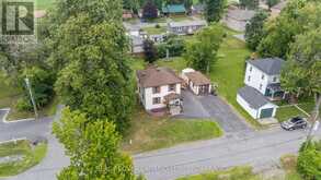 9 SPRUCE STREET | South Glengarry Ontario | Slide Image Thirty-one