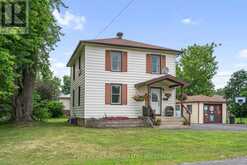 9 SPRUCE STREET | South Glengarry Ontario | Slide Image Four