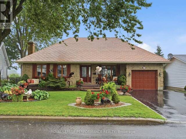600 PARISIEN STREET Hawkesbury Ontario, K6A 3B6 - 3 Bedrooms Home For Sale
