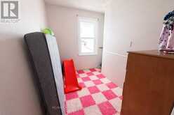 120-120A GUY STREET | Cornwall Ontario | Slide Image Twelve