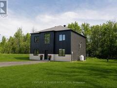 5153 ARCHER ROAD South Stormont Ontario, K0C 1M0