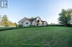 20190 COUNTY RD 2 ROAD | South Lancaster Ontario | Slide Image Three