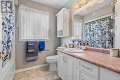 2 ENZA DRIVE | Cornwall Ontario | Slide Image Nineteen