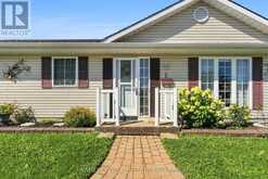 2 ENZA DRIVE | Cornwall Ontario | Slide Image Three