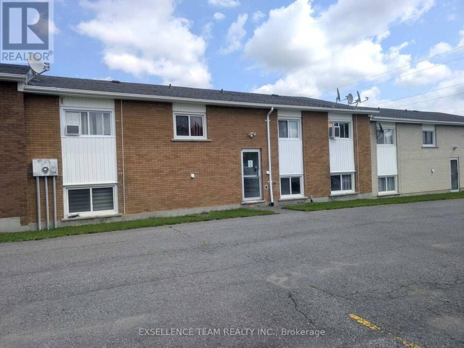 1448 ST MICHEL AVENUE, Cornwall, Ontario K6H 3M8