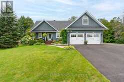 16 FRASER STREET | South Stormont Ontario | Slide Image Two