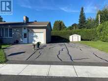 39 WALES DRIVE | South Stormont Ontario | Slide Image Nineteen