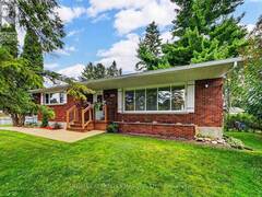 1635 BROOKDALE AVENUE Cornwall Ontario, K6J 4R2