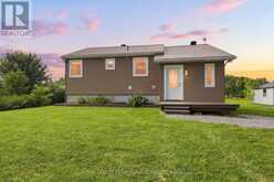 2971 CHARTRAND STREET | Alfred and Plantagenet Ontario | Slide Image Two