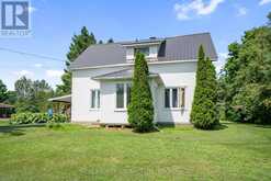 15631 MANNING ROAD | South Stormont Ontario | Slide Image Three