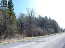 00 RAYMOND ROAD | South Stormont Ontario | Slide Image Six
