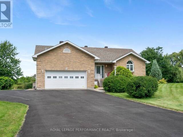 18245 TYOTOWN ROAD South Glengarry Ontario, K6H 7S7 - 4 Bedrooms Home For Sale
