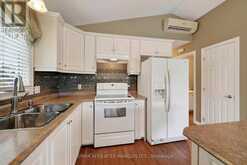 121 GAIL ELIZABETH COURT | Cornwall Ontario | Slide Image Five