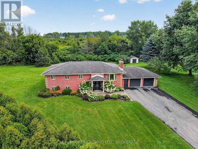 6495 CLIFFORD AVENUE Cornwall Ontario, K6H 7H9 - 5 Bedrooms Home For Sale
