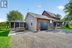 4297 COUNTY RD 12 ROAD | South Stormont Ontario | Slide Image Thirty-five