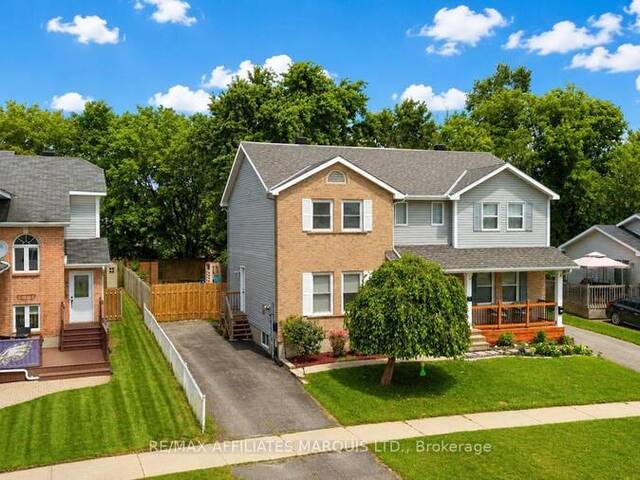 21 WELLINGTON STREET E Cornwall Ontario, K6H 6W8 - 3 Bedrooms Home For Sale