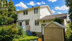 917 QUEEN STREET | Cornwall Ontario | Slide Image Three