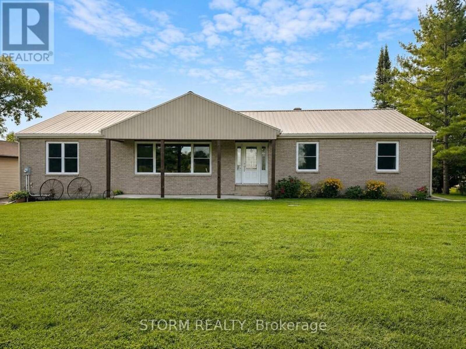 14402 DAFOE ROAD, South Stormont, Ontario K0C 1M0