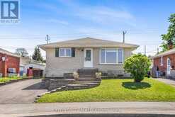 845 CARTIER BOULEVARD | Hawkesbury Ontario | Slide Image Two