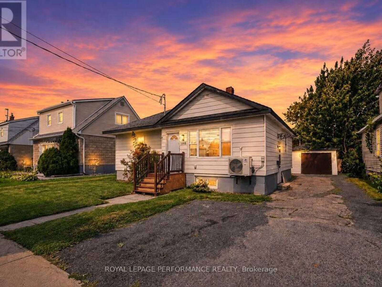 1008 SECOND STREET E, Cornwall, Ontario K6H 2A9