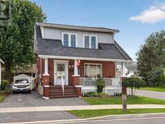 412 YORK STREET Cornwall Ontario, K6J 3Z5