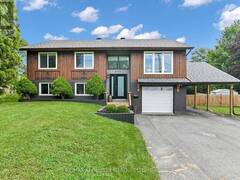 422 HILBERT AVENUE Cornwall Ontario, K6K 1H5