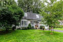 645 DUNDAS CRESCENT | Cornwall Ontario | Slide Image Two