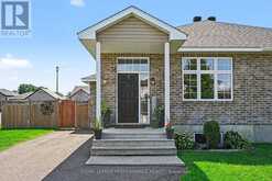 262 LOURDES AVENUE | Cornwall Ontario | Slide Image Five