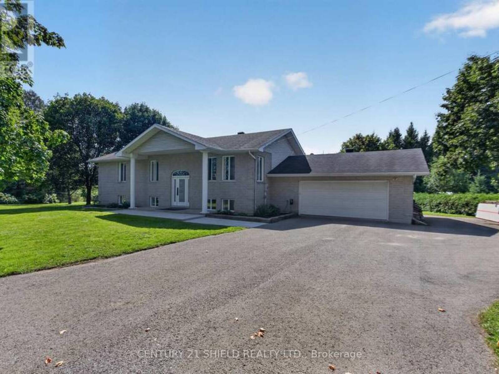 17070 SPEER ROAD, Long Sault, Ontario K0C 1P0