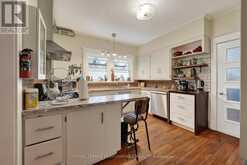 114 GLOUCESTER STREET N | Cornwall Ontario | Slide Image Thirteen