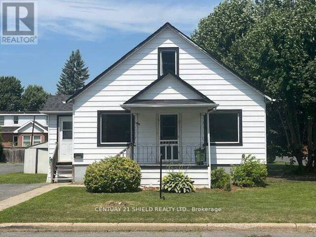 513 FOURTH STREET E Cornwall Ontario, K6H 2J7 - 2 Bedrooms Home For Sale