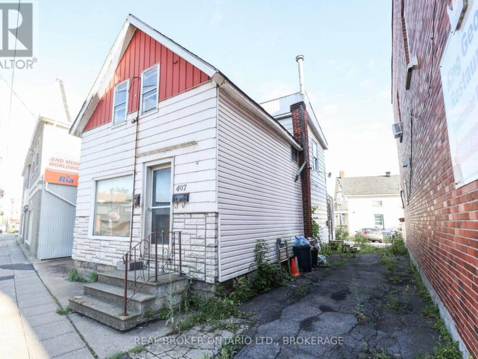 407 MONTREAL ROAD, Cornwall, Ontario K6H 1B8