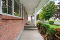 2314 EMILY CRESCENT | Cornwall Ontario | Slide Image Three