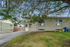 1011 ADOLPHUS STREET | Cornwall Ontario | Slide Image Two