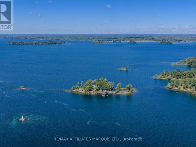 1 ISLAND 49 ISLAND Leeds and the Thousand Islands Ontario, K0E 1L0 - 5 Bedrooms Waterfront Home For sale