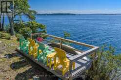 1 ISLAND 49 ISLAND | Leeds and the Thousand Islands Ontario | Slide Image Ten