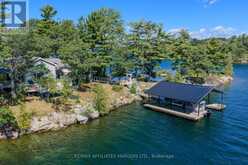 1 ISLAND 49 ISLAND | Leeds and the Thousand Islands Ontario | Slide Image Four