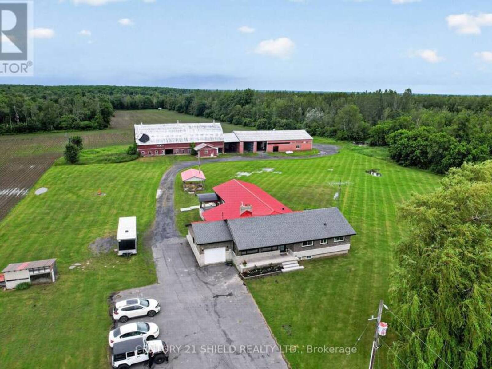 17441 MCPHAIL ROAD, South Stormont, Ontario K0C 2A0