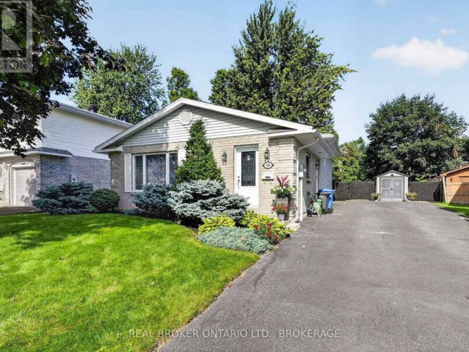 858 CHELSEA CRESCENT, Cornwall, Ontario K6H 6Y5