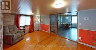 32 SEYMOUR AVENUE | Cornwall Ontario | Slide Image Five